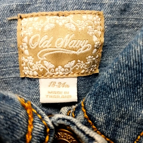"Old Navy" brand Denim Jean Jacket - Picture 7 of 8